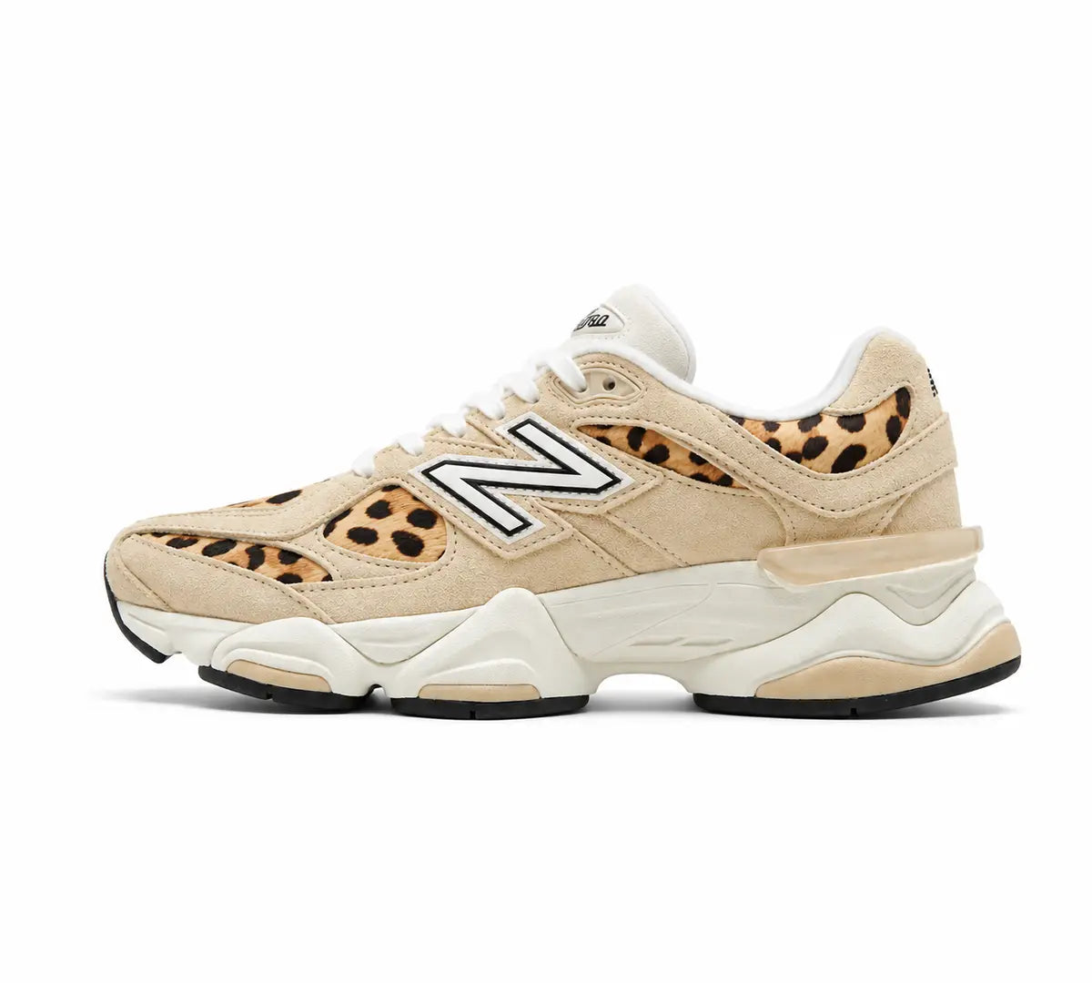 New Balance 9060 „Tan Leopard Print“