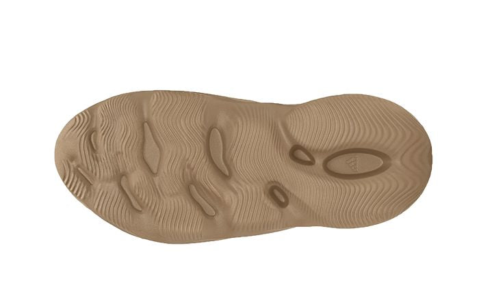 Adidas Yeezy Foam RNNR Clay Taupe