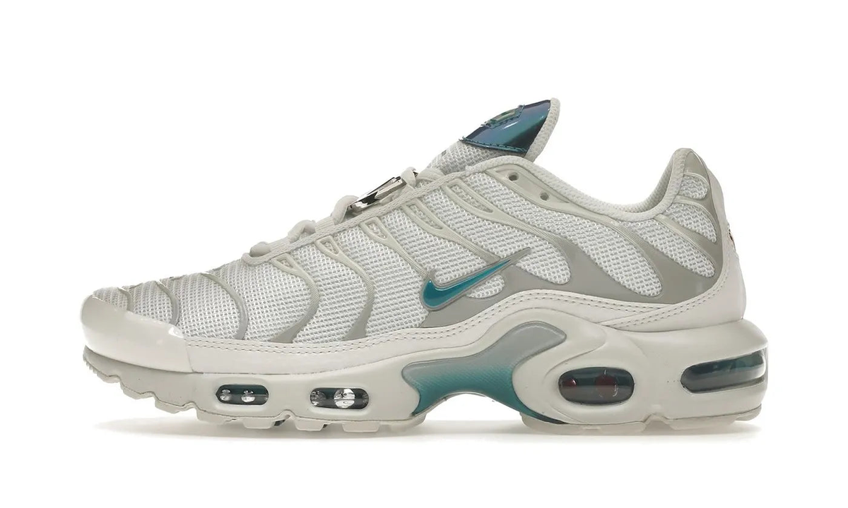 Nike Air Max Plus Metallic Teal